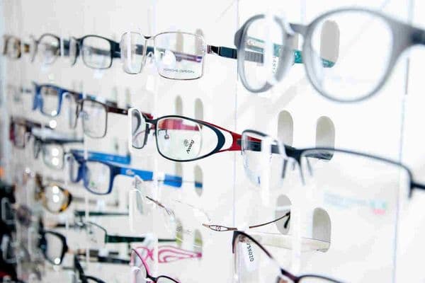 Style eyes: Gender diversity and eyewear