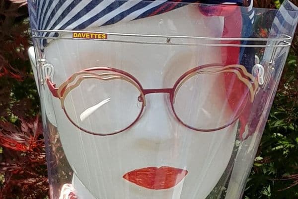 Protecting spec wearers