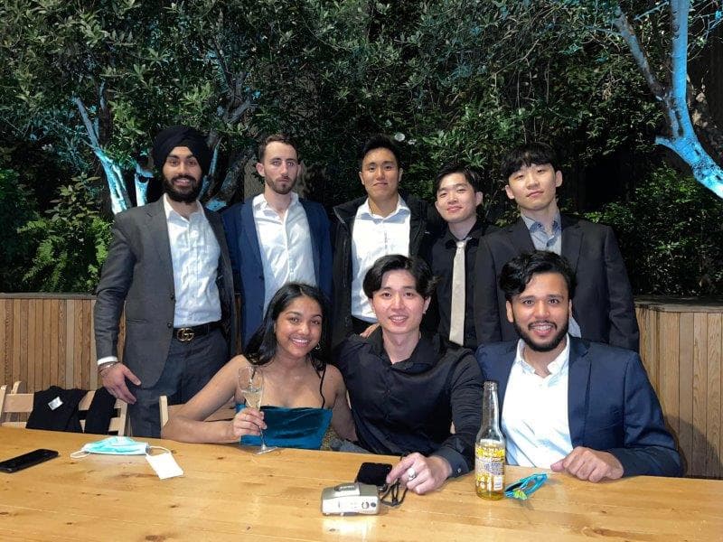 6776 grad dinner b
