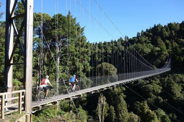 Chalkeyes presents: Taking this bike all the way to Invercargill, son