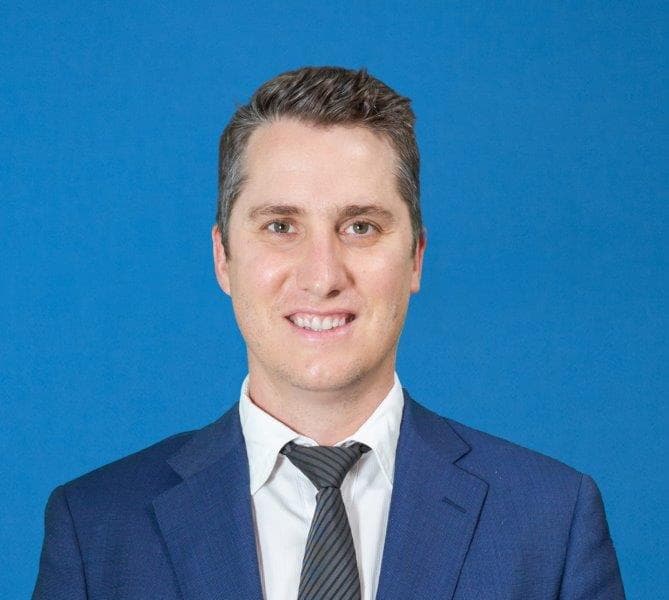CCLS: the future of anterior eye-lachlan-headshot.jpg