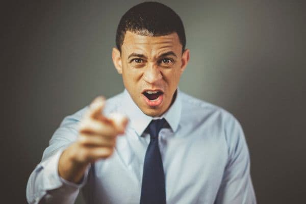 Style eyes: A cure for the bad customer