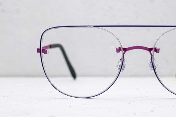 Comforting rimless strength