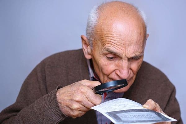 low vision senior