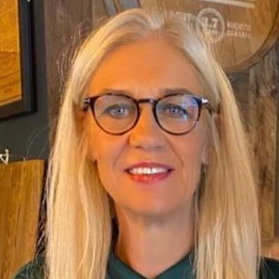 RANZCO NZ 2023: Meet the speakers-penelope-stanford.jpg
