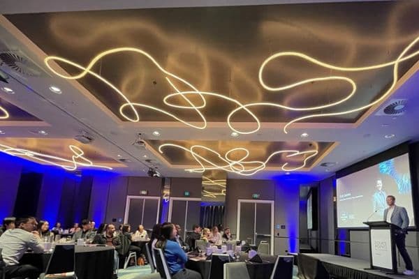 Roadshow highlights innovation and exceptional patient care