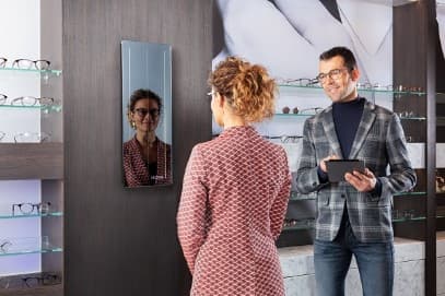 Hoya unveils AI-boosted VisuReal Master