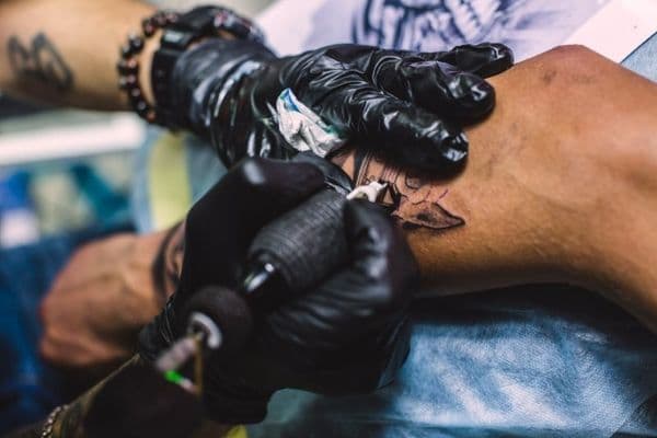 Tattoo-associated uveitis risk flagged
