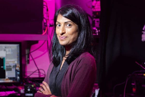 Gaze-affecting neurons found (1)