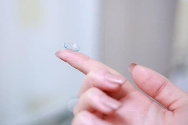 contact lens small