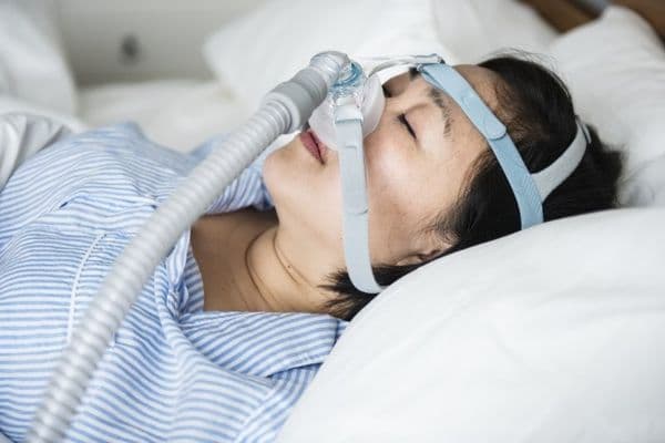 xsahrtlz woman wearing anti snoring mask small