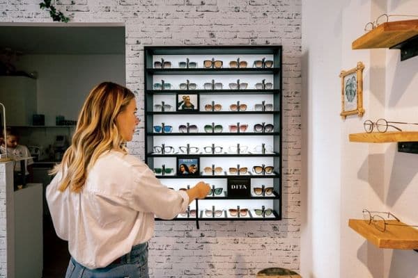Reimagining optical retail to an engaging eyewear experience
