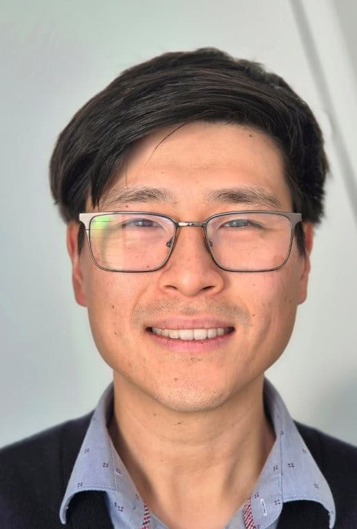 Sang Hoo Lee