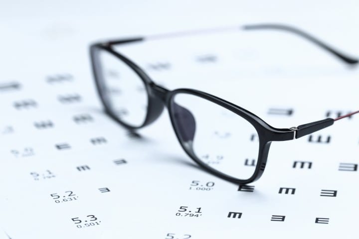 Implant restores sight in AMD trial