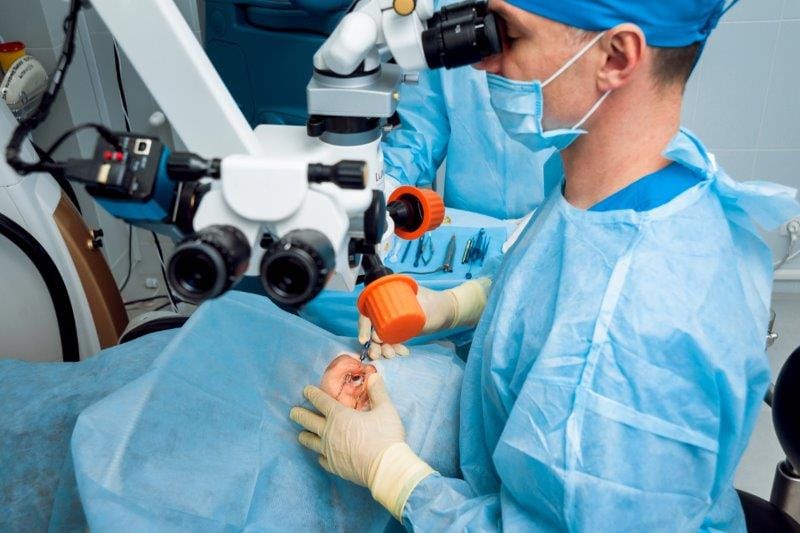 Iatrogenic DED – do ECPs cause DED?