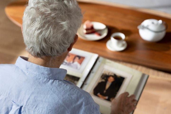 Eyes on dementia