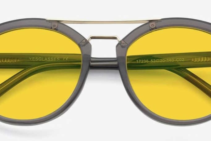 Thumbs down for yellow ‘night vision’ lenses
