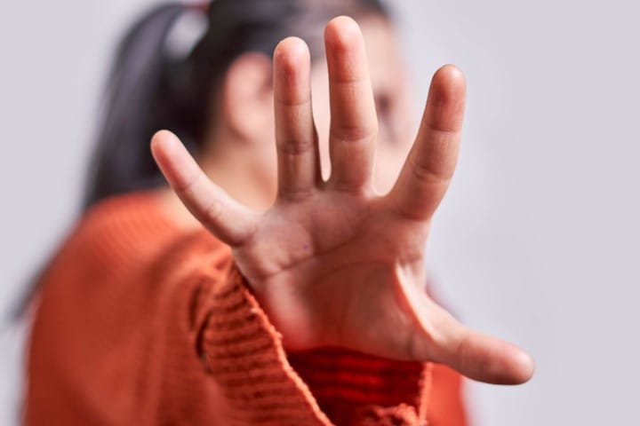 Domestic violence and ocular trauma