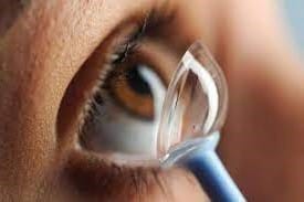 Scleral lens replacement period examined