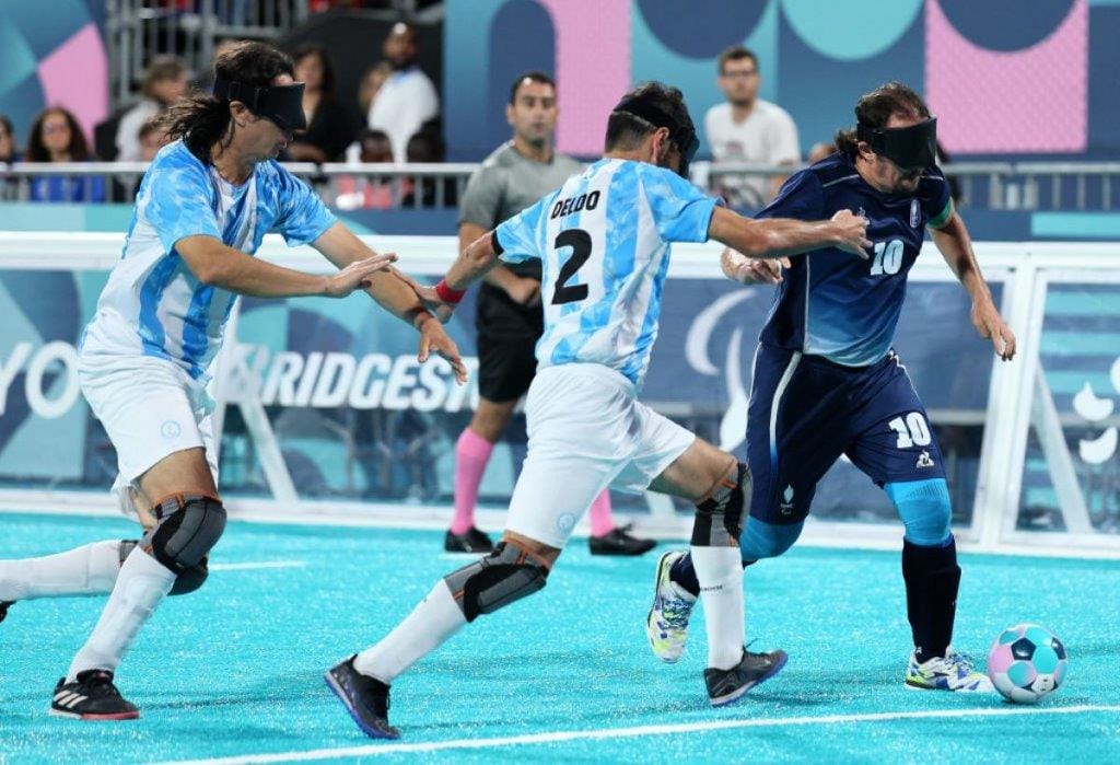 Sight-impaired athletes Paralympic Games: a triumph of willpower and skill