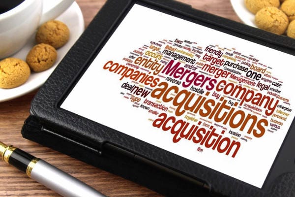 Alcon buys fluid-based IOL company