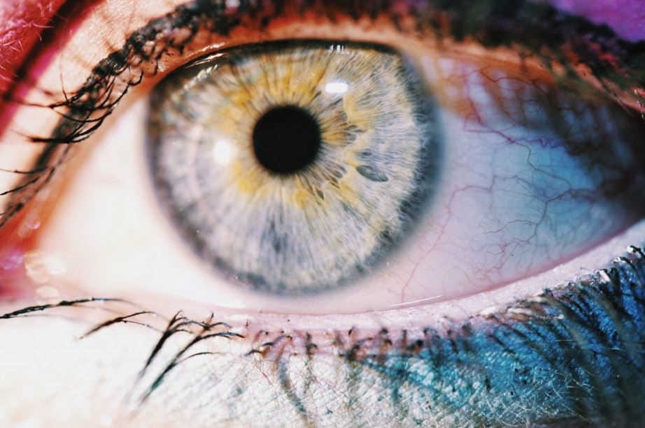 Bright eyes