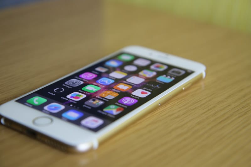 Uncalibrated smartphones can lead to misdiagnosis