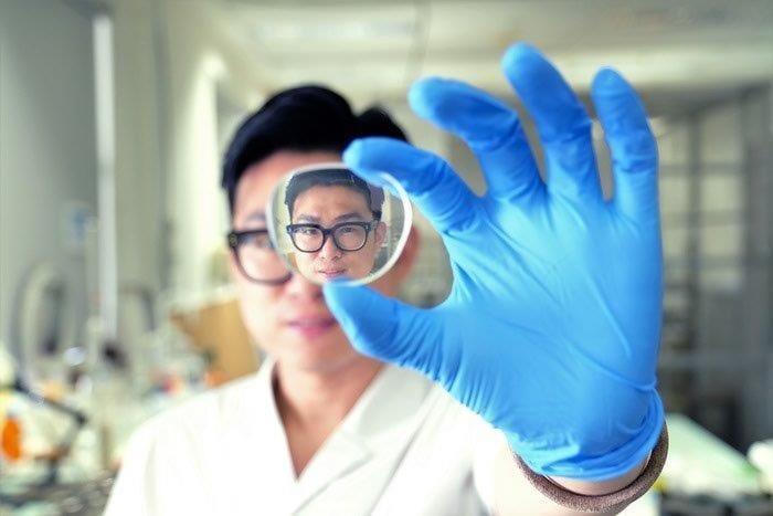 New anti-fogging and self-cleansing coating
