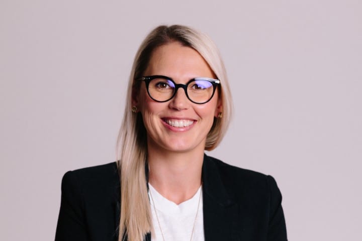 Ocula expands, crossing the Cook Strait