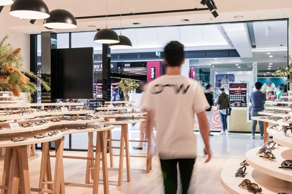 Oscar Wylee opens in NZ
