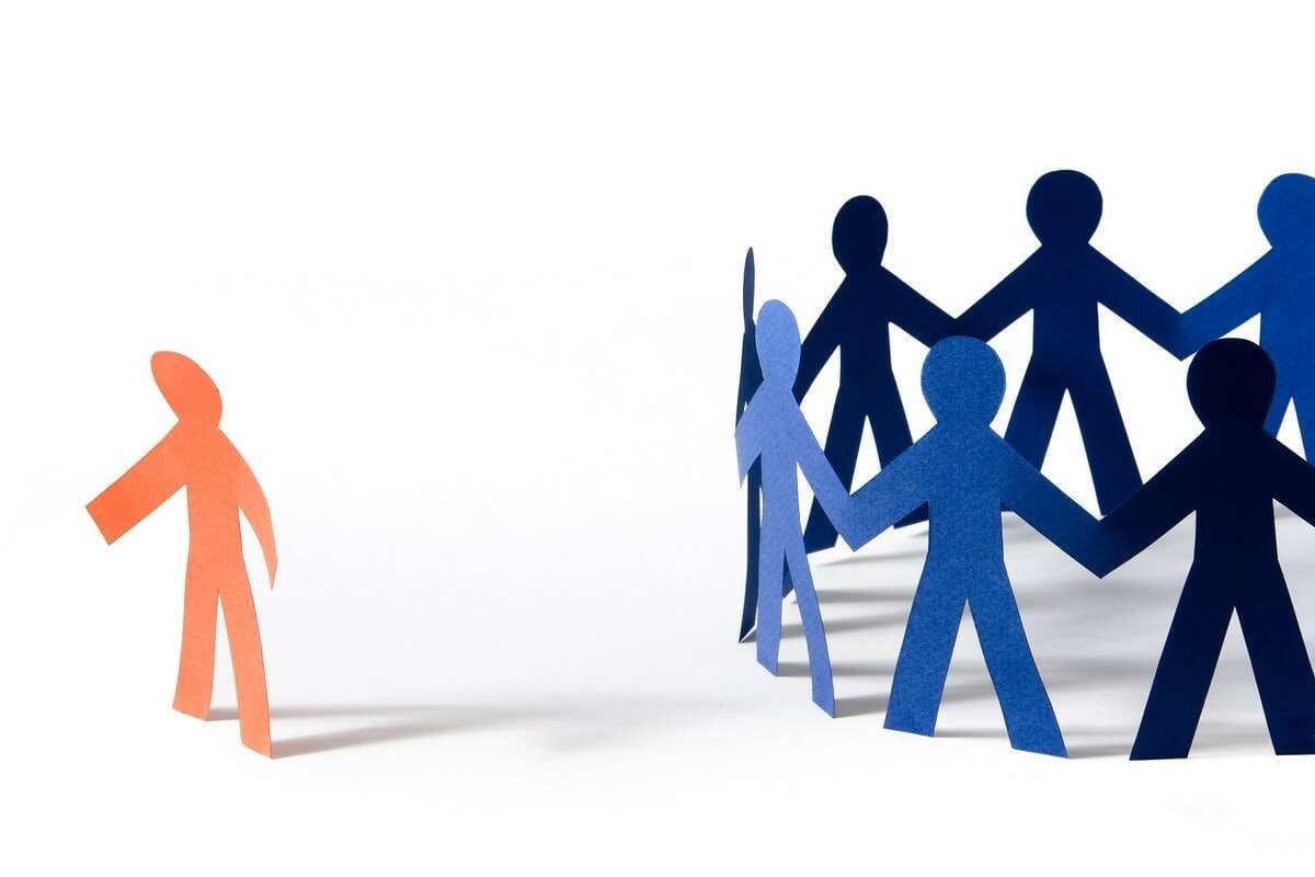 Discrimination commonplace in optics