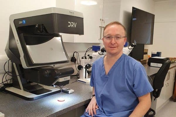 3D-surgical training simulator boosts skills