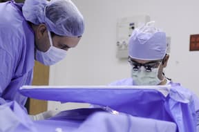 Surgeons’ impact on refractive error