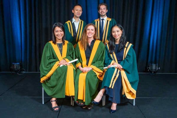 2018 graduates and awards