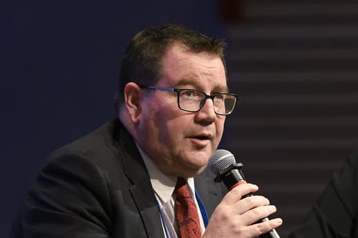 Budget 2022-grant-robertson.jpg