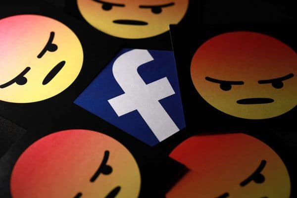 Chalkeyes presents: When Facebook says ‘no’!