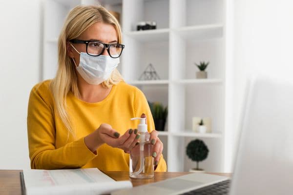 Adult woman in a face mask