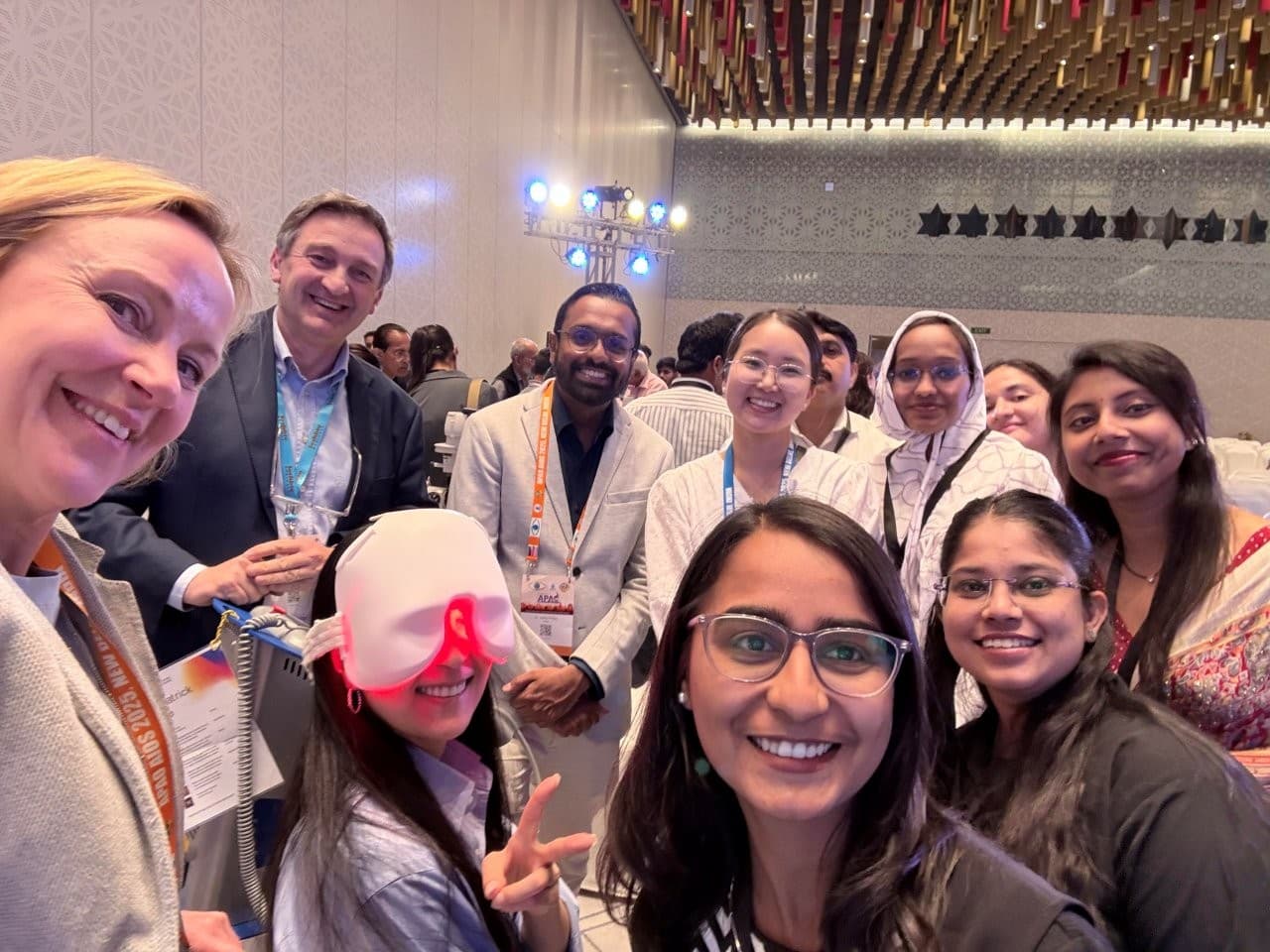 Foos Attendees With LLLT User