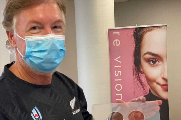 Re:Vision gifts slit-lamp shields
