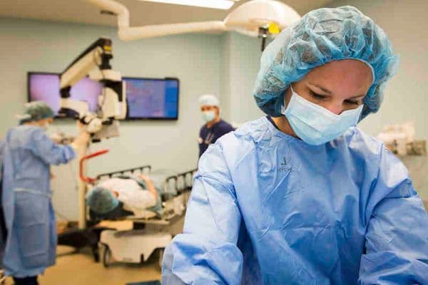 Why female surgeons quit