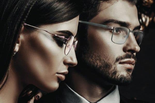 Fight bent, twisted eyewear
