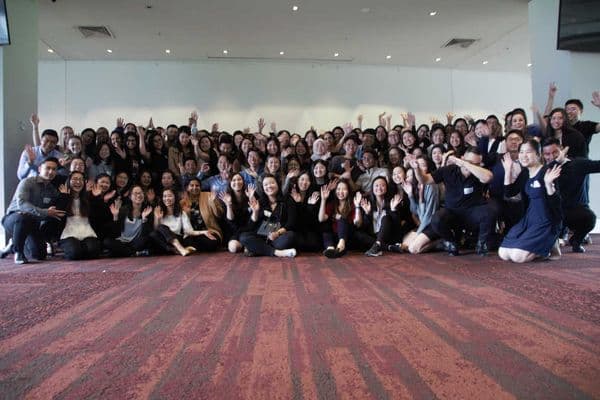 Specsavers welcomes 2020 grads
